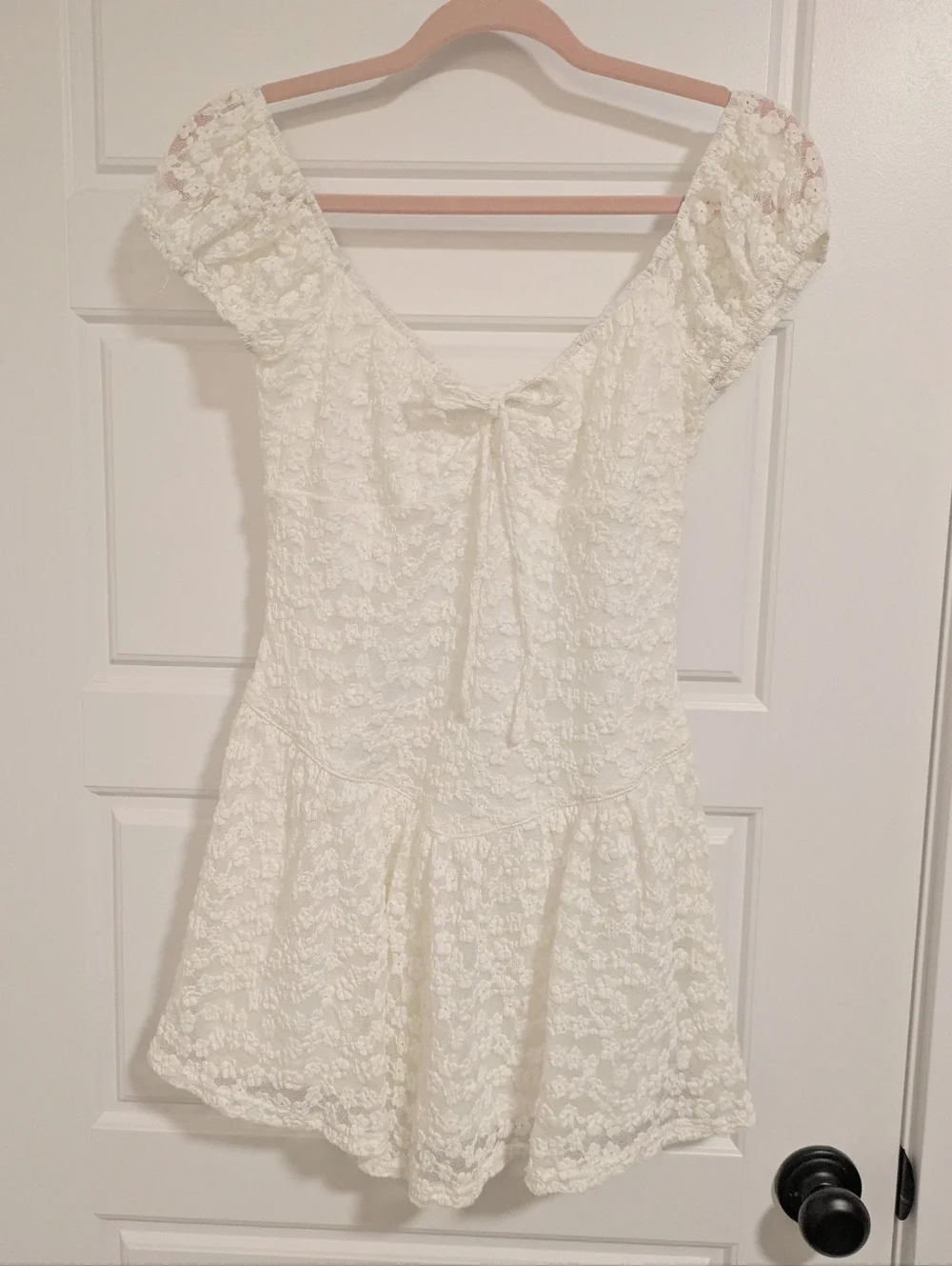 White Lace Mini Dress with Sweetheart Neckline - Picture 2 of 7